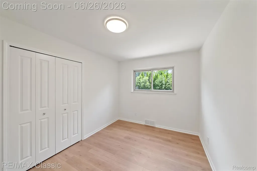 7432 Hillsboro Drive Canton Charter Township MI 48187