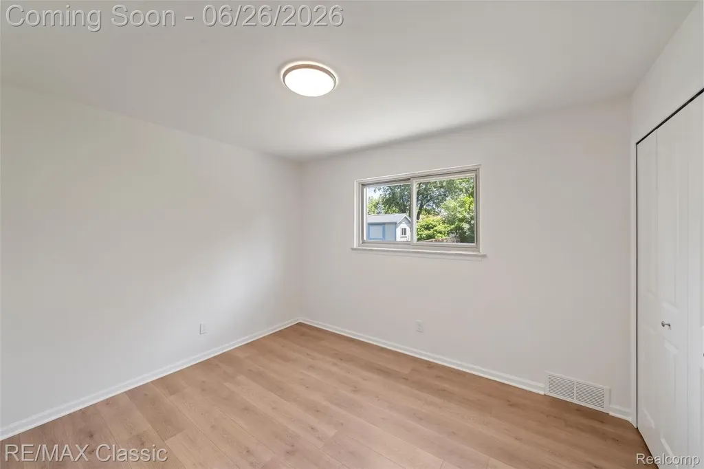 7432 Hillsboro Drive Canton Charter Township MI 48187