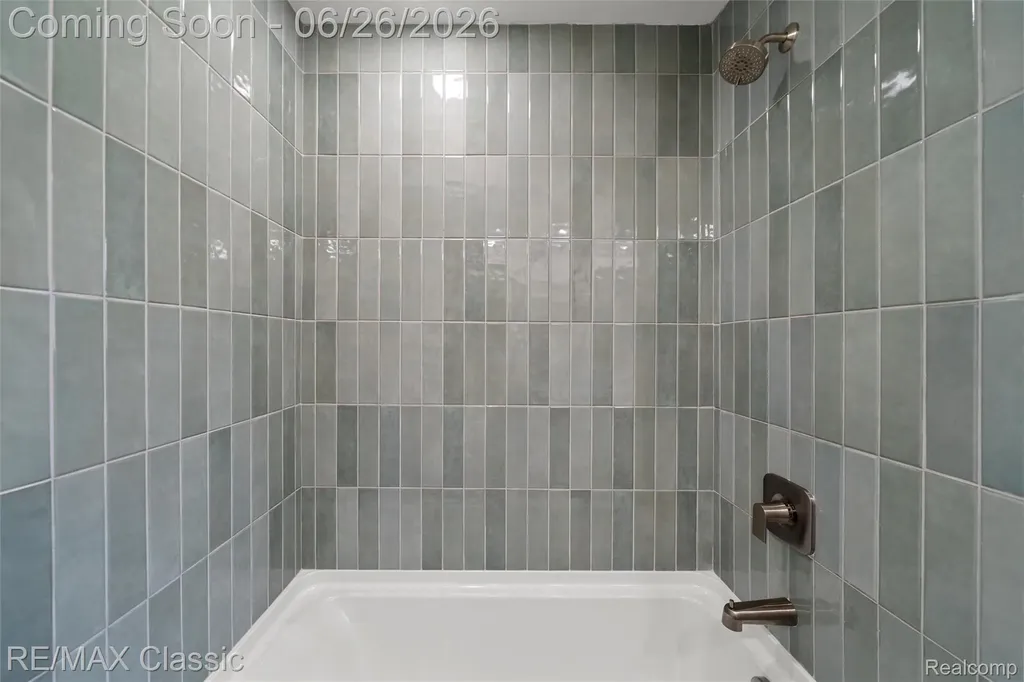 7432 Hillsboro Drive Canton Charter Township MI 48187