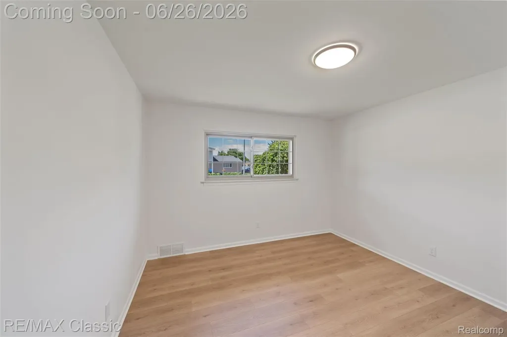 7432 Hillsboro Drive Canton Charter Township MI 48187