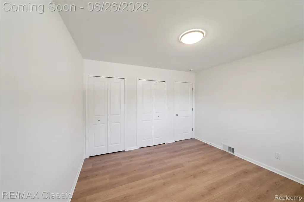7432 Hillsboro Drive Canton Charter Township MI 48187