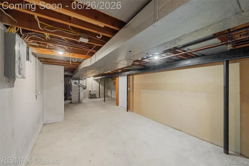 7432 Hillsboro Drive Canton Charter Township MI 48187