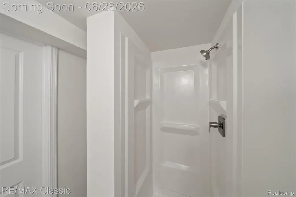 7432 Hillsboro Drive Canton Charter Township MI 48187