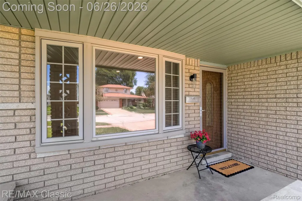 7432 Hillsboro Drive Canton Charter Township MI 48187