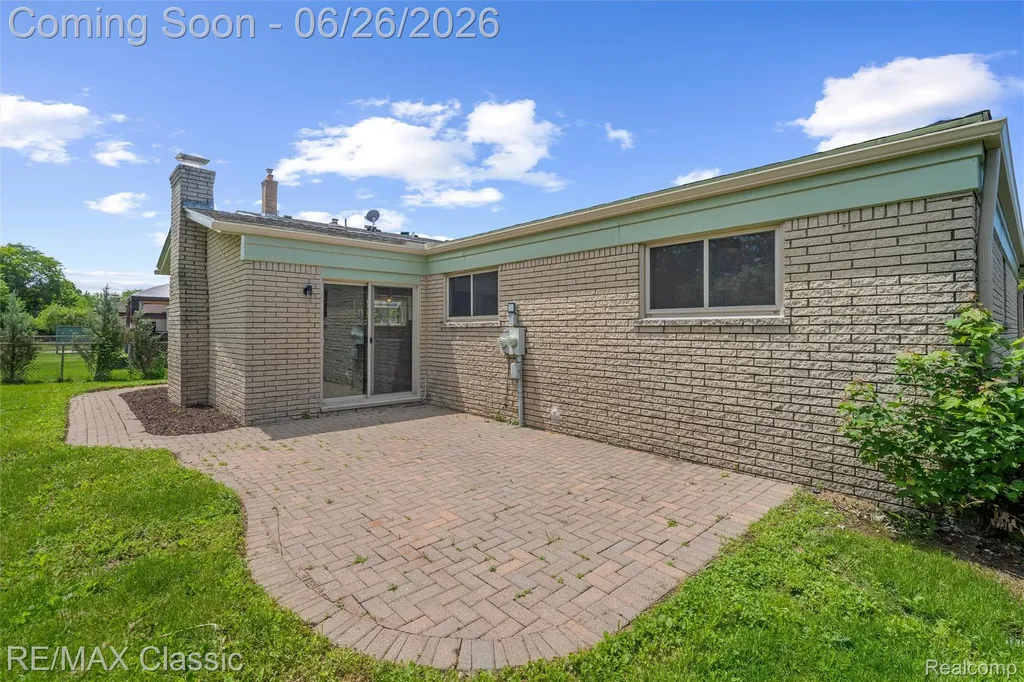 7432 Hillsboro Drive Canton Charter Township MI 48187