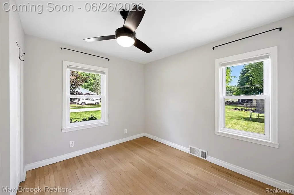 48023 Rex Street Shelby Charter Township MI 48317