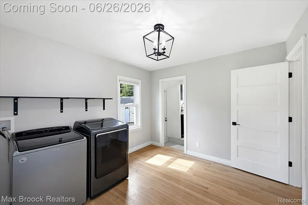 48023 Rex Street Shelby Charter Township MI 48317
