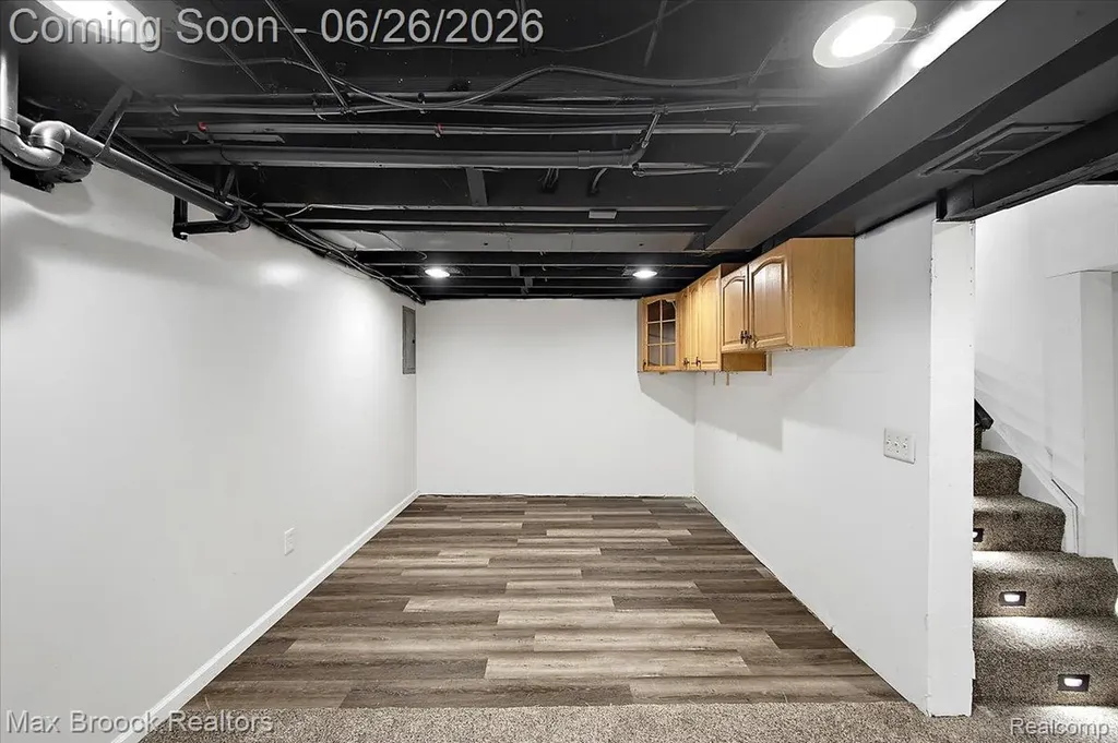 48023 Rex Street Shelby Charter Township MI 48317