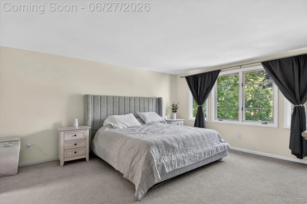 30150 Ardmore Drive Farmington Hills City MI 48334
