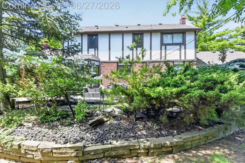 30150 Ardmore Drive Farmington Hills City MI 48334