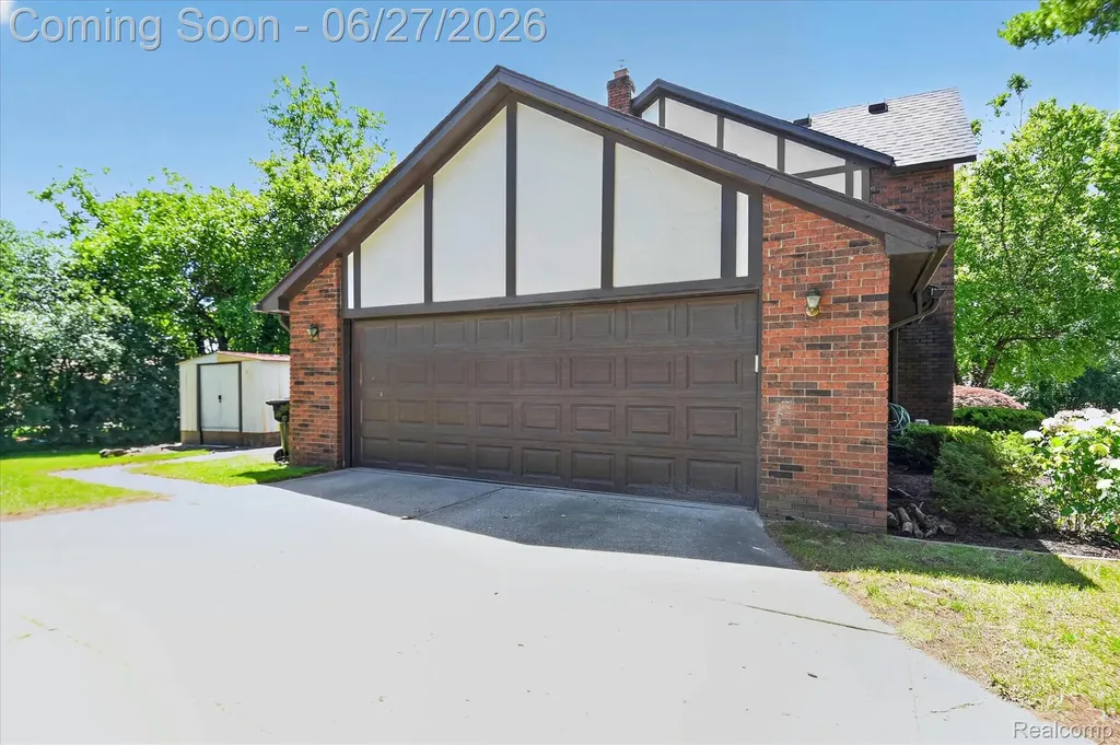 30150 Ardmore Drive Farmington Hills City MI 48334