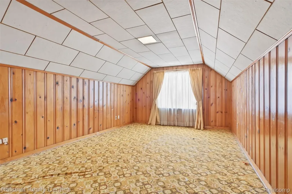 9951 Marion Redford Charter Township MI 48239