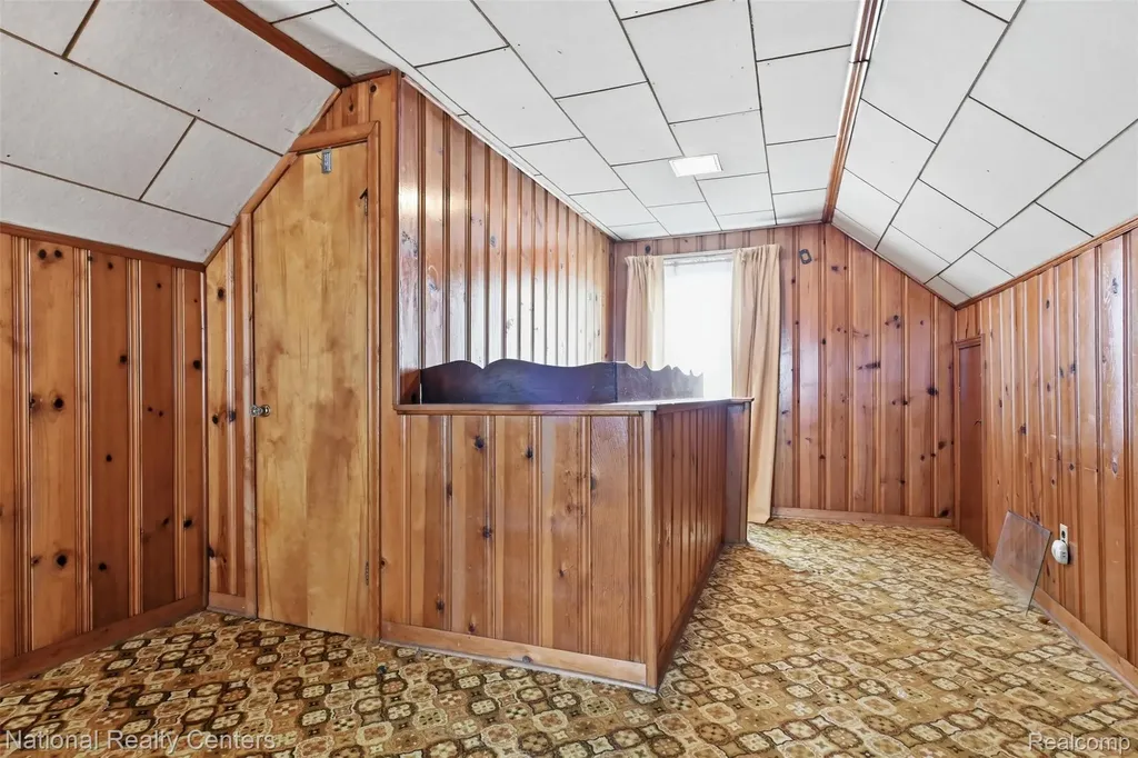9951 Marion Redford Charter Township MI 48239