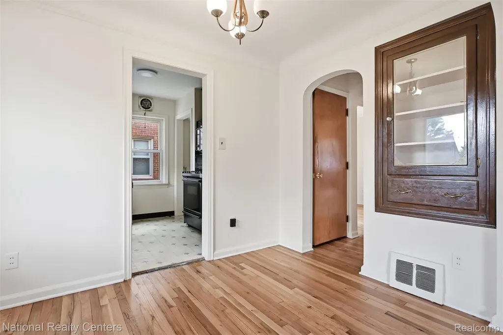9951 Marion Redford Charter Township MI 48239