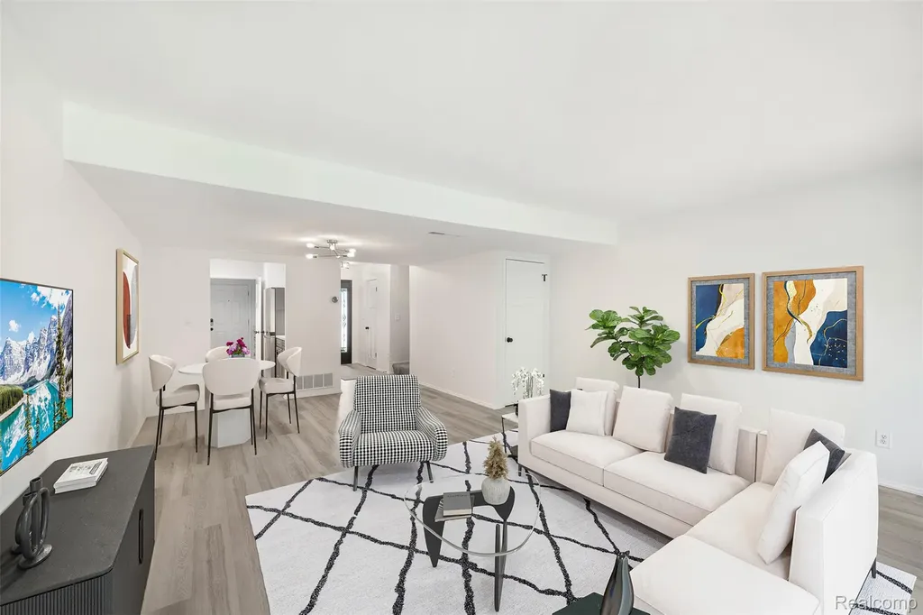686 Peninsula Court Ann Arbor City MI 48105