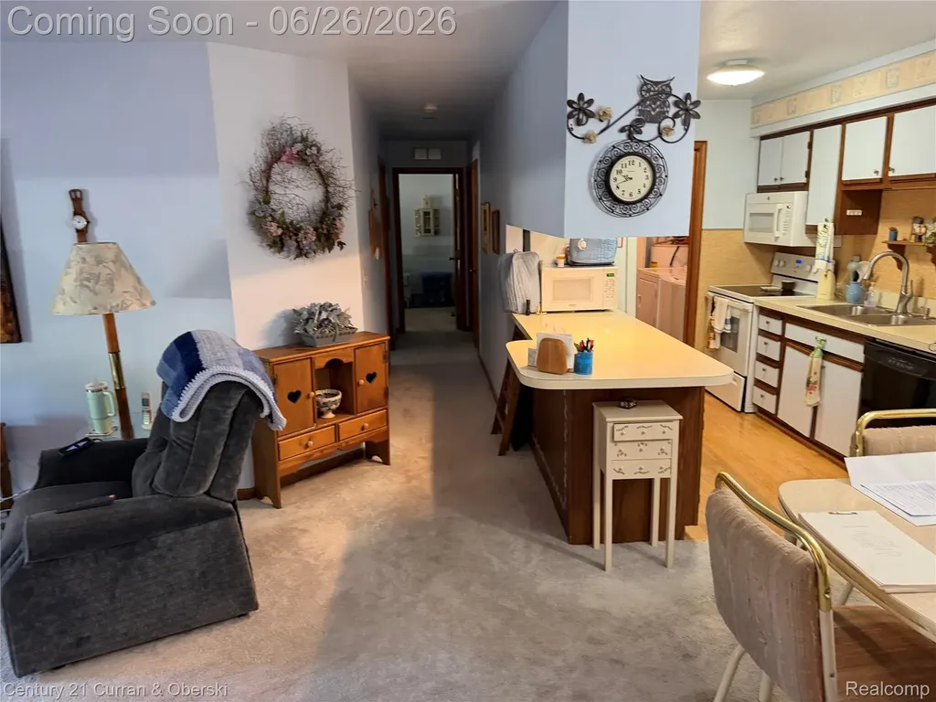 1454 Shoemaker Drive Westland City MI 48185