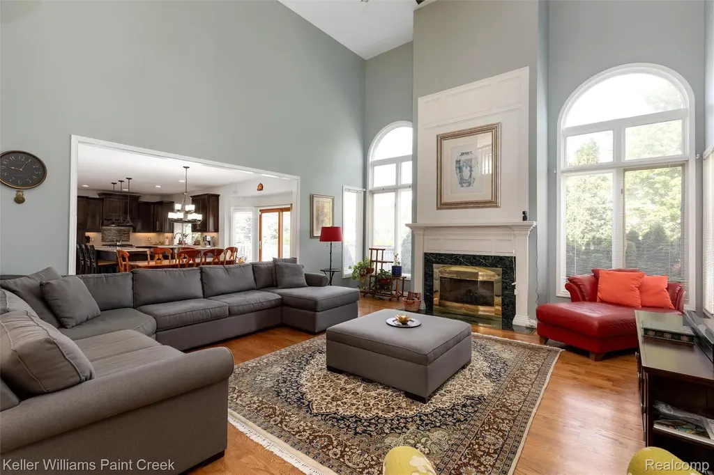 2036 Hickory Trail Drive Rochester Hills City MI 48309