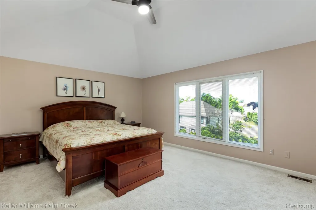 2036 Hickory Trail Drive Rochester Hills City MI 48309