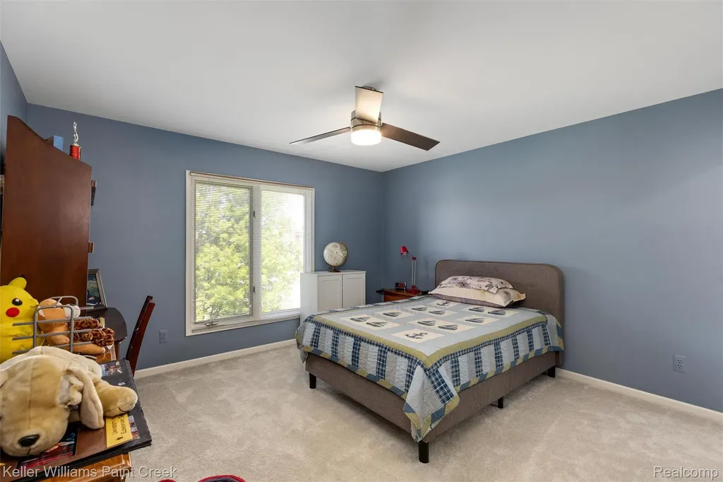 2036 Hickory Trail Drive Rochester Hills City MI 48309