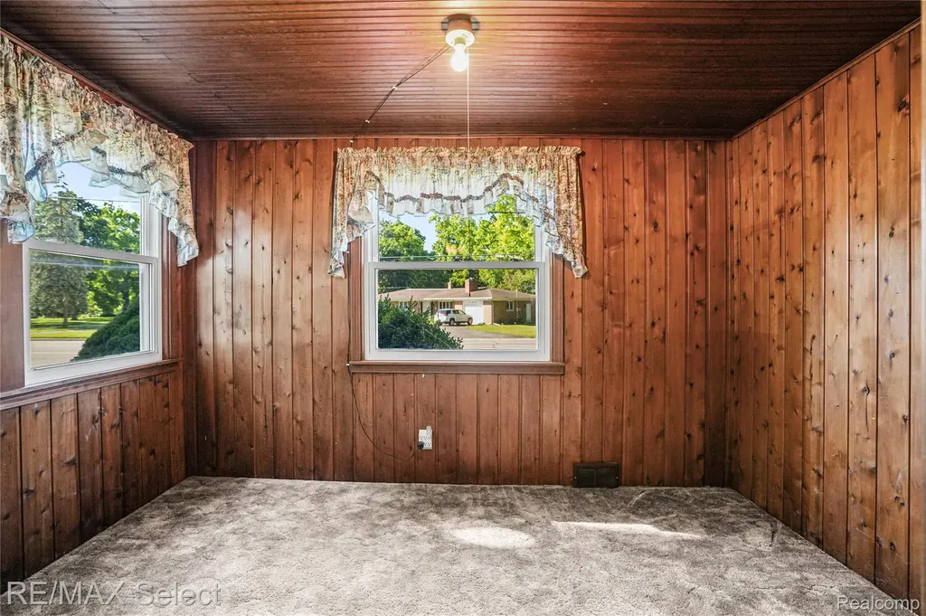 406 E Vienna Street Clio City MI 48420