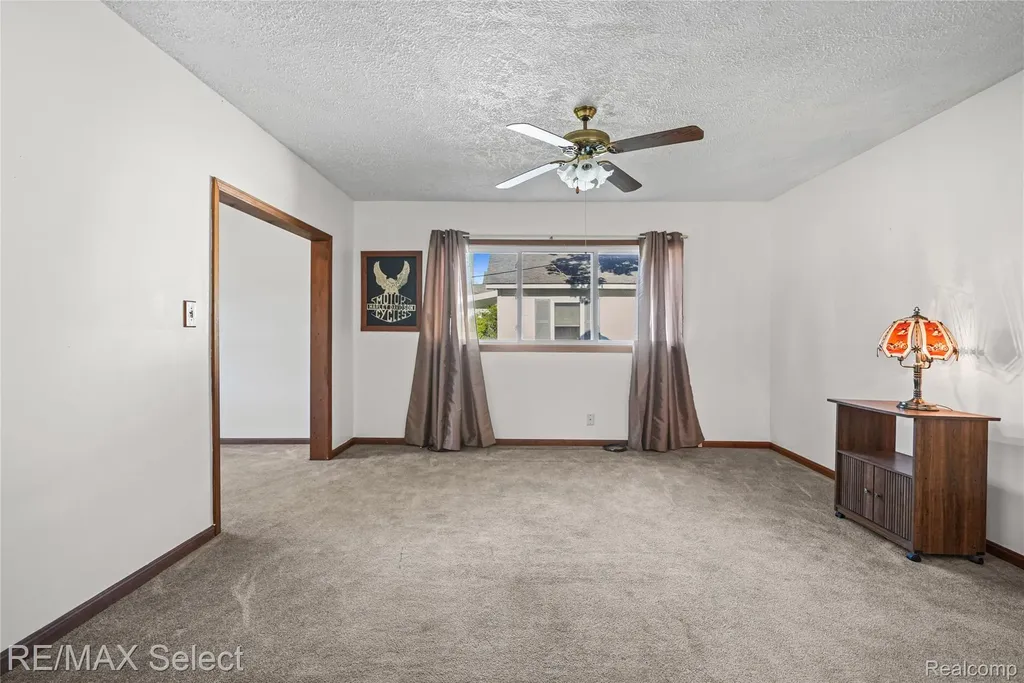 406 E Vienna Street Clio City MI 48420