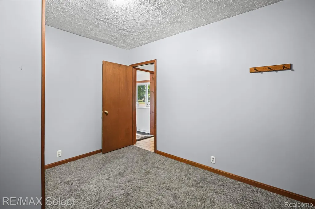 406 E Vienna Street Clio City MI 48420