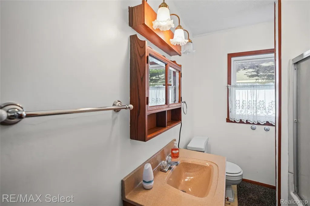 406 E Vienna Street Clio City MI 48420
