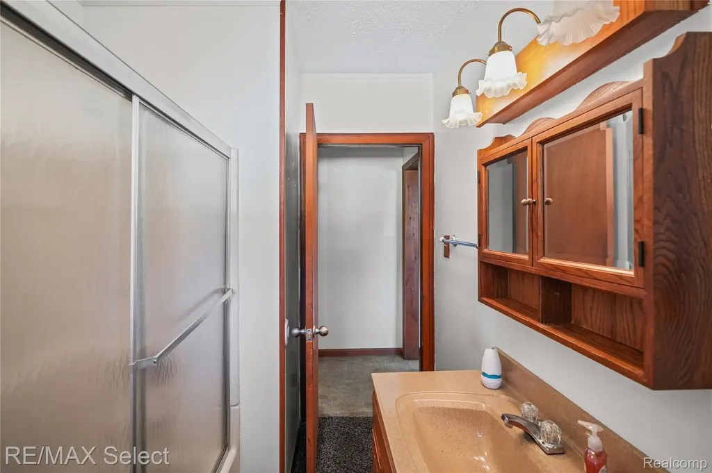 406 E Vienna Street Clio City MI 48420