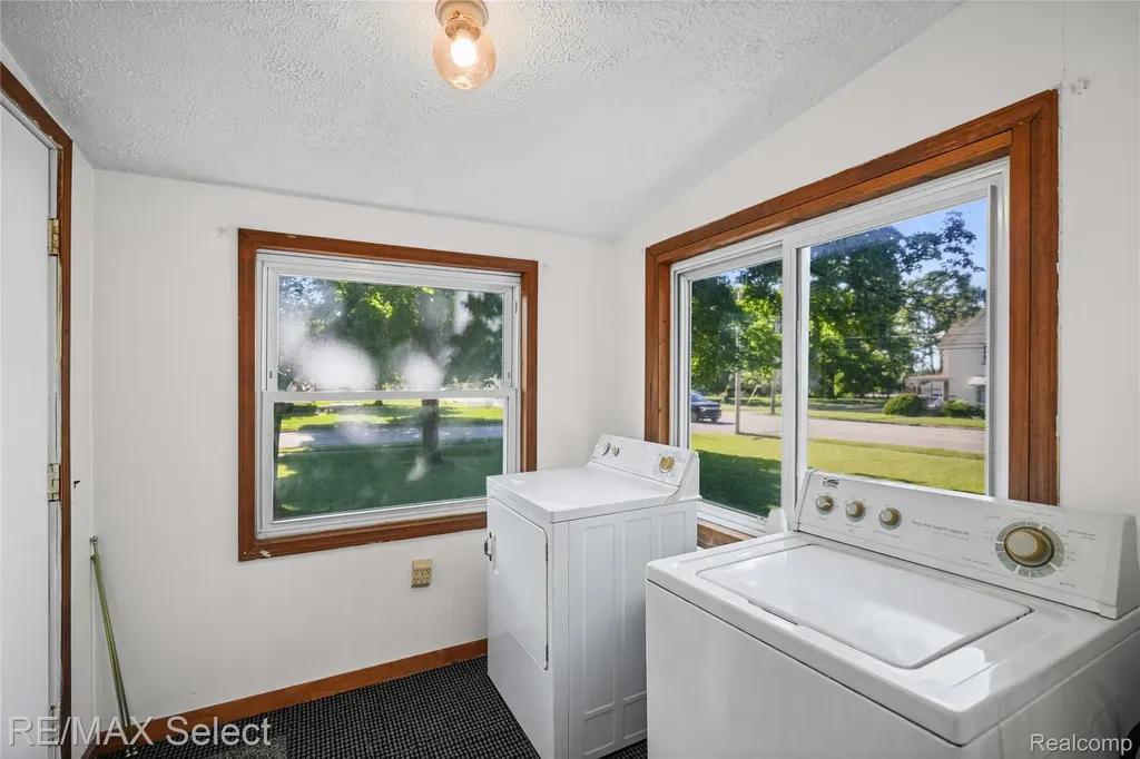 406 E Vienna Street Clio City MI 48420