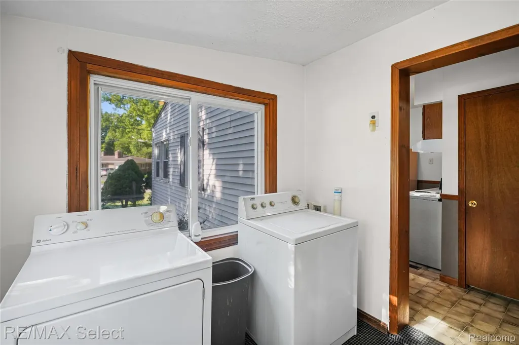 406 E Vienna Street Clio City MI 48420