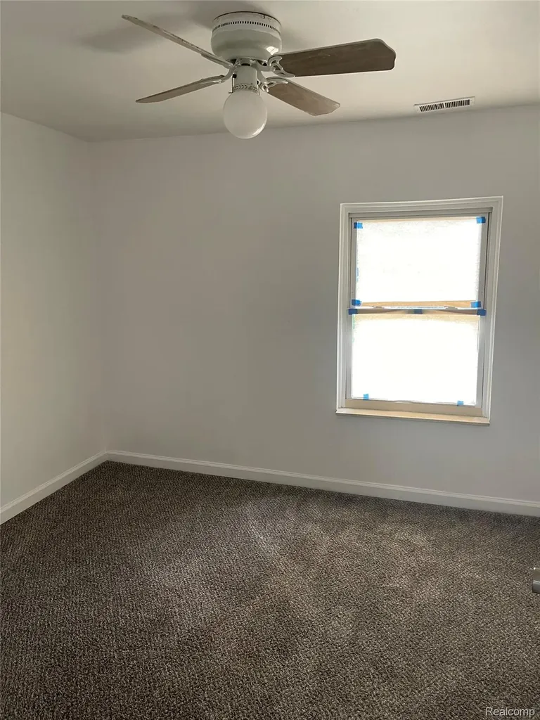 1093 Meadowlawn Drive Pontiac City MI 48340