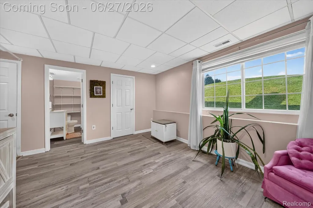 217 Oak Ridge Drive Pontiac City MI 48341