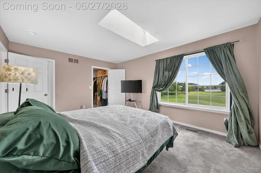 217 Oak Ridge Drive Pontiac City MI 48341