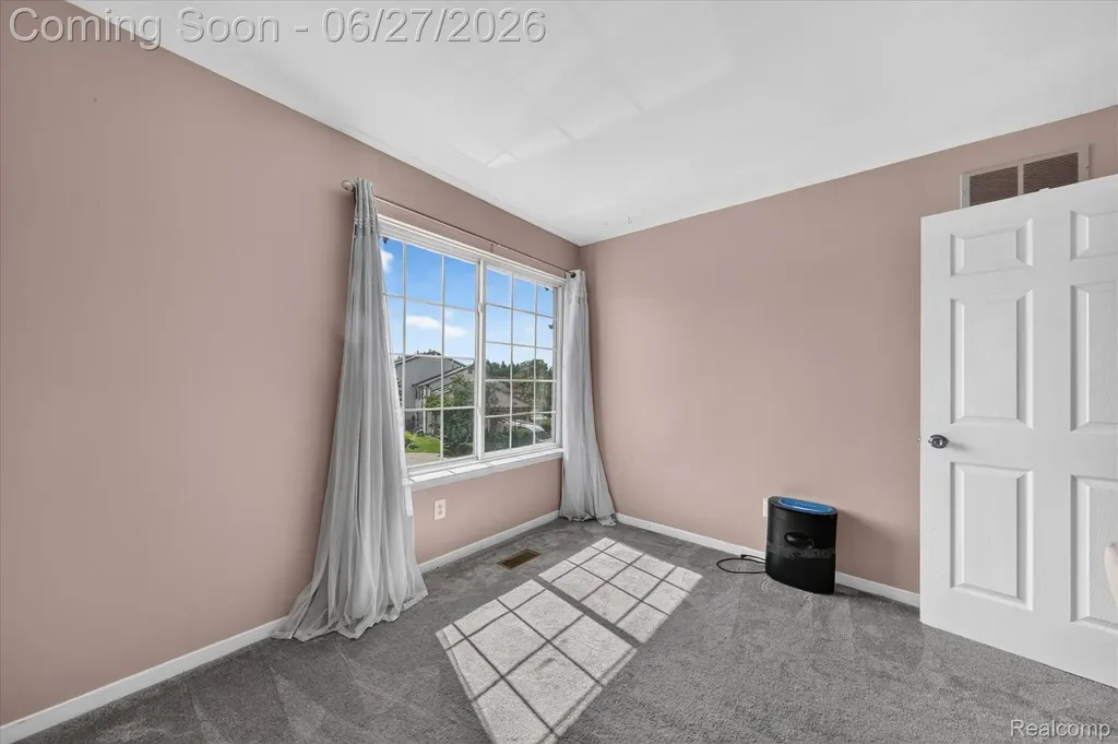 217 Oak Ridge Drive Pontiac City MI 48341