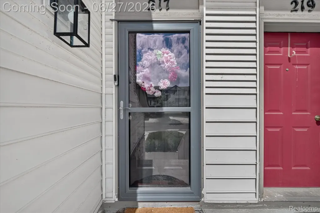 217 Oak Ridge Drive Pontiac City MI 48341