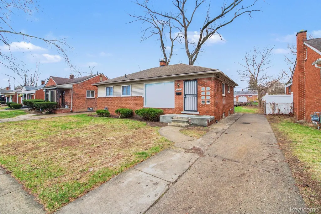 20260 Patton Street Detroit City MI 48219