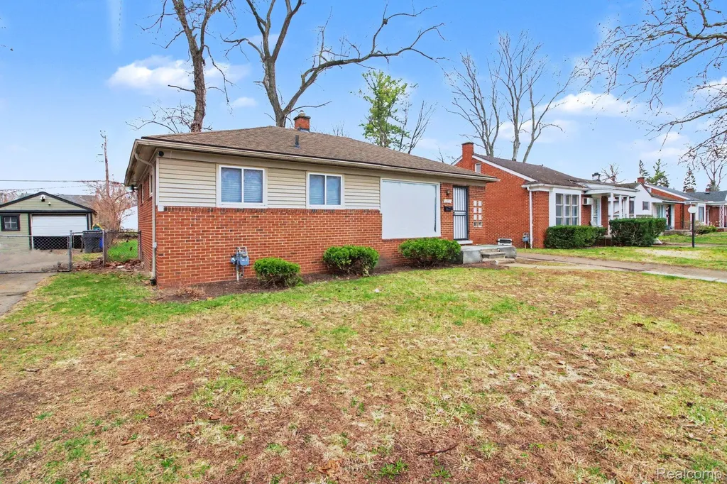 20260 Patton Street Detroit City MI 48219