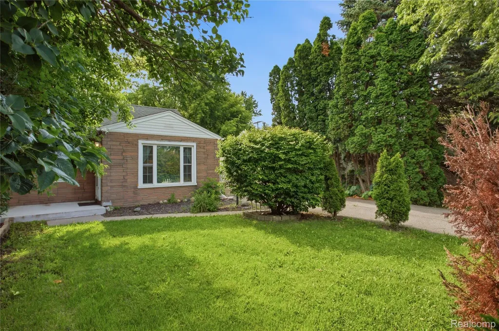 1660 N Sheldon Road Canton Charter Township MI 48187