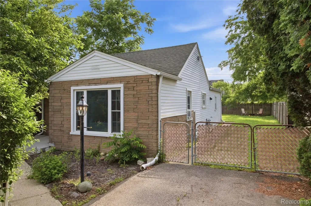 1660 N Sheldon Road Canton Charter Township MI 48187