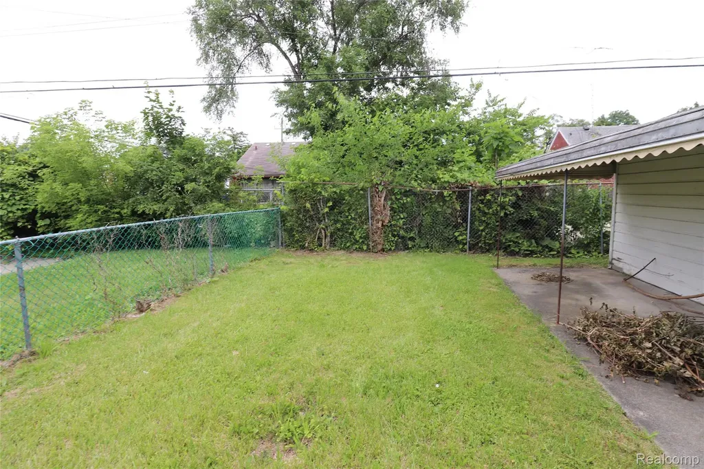16772 Ferguson Street Detroit City MI 48235