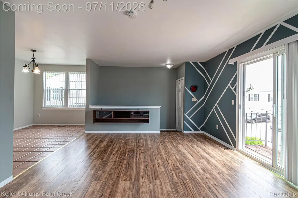 44524 N Bunker Hill Drive Clinton Charter Township MI 48038