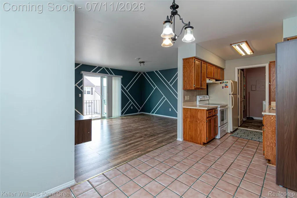 44524 N Bunker Hill Drive Clinton Charter Township MI 48038