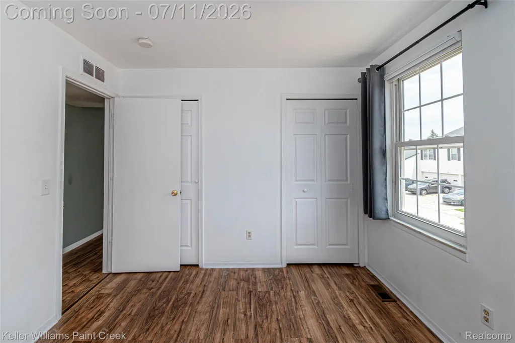 44524 N Bunker Hill Drive Clinton Charter Township MI 48038