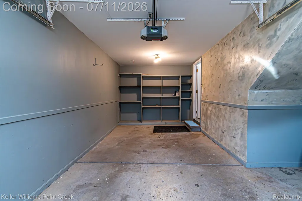 44524 N Bunker Hill Drive Clinton Charter Township MI 48038