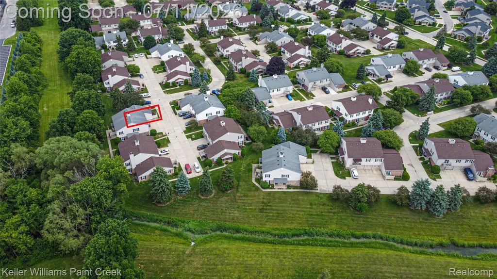44524 N Bunker Hill Drive Clinton Charter Township MI 48038