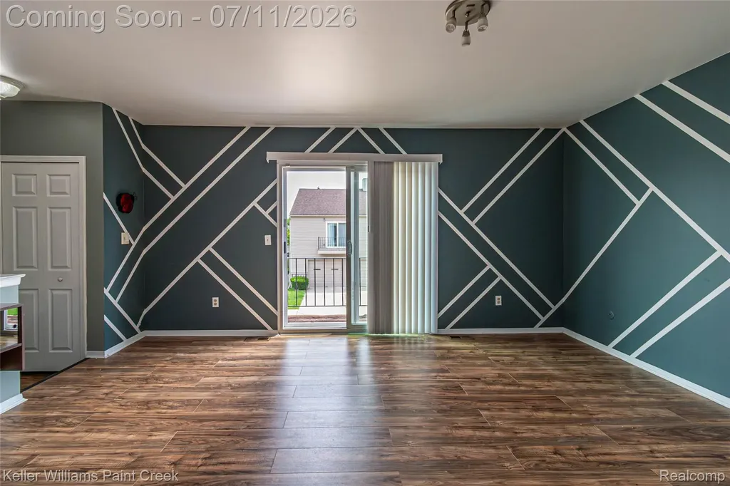 44524 N Bunker Hill Drive Clinton Charter Township MI 48038