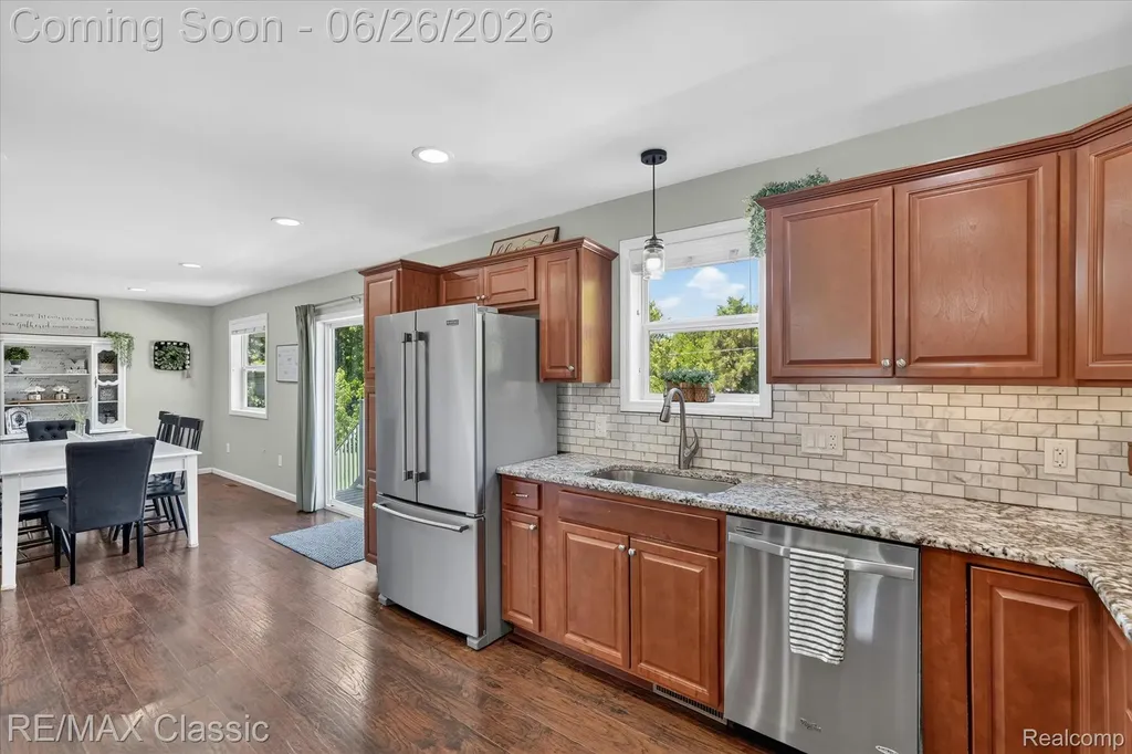3205 N Milford Road Highland Charter Township MI 48357