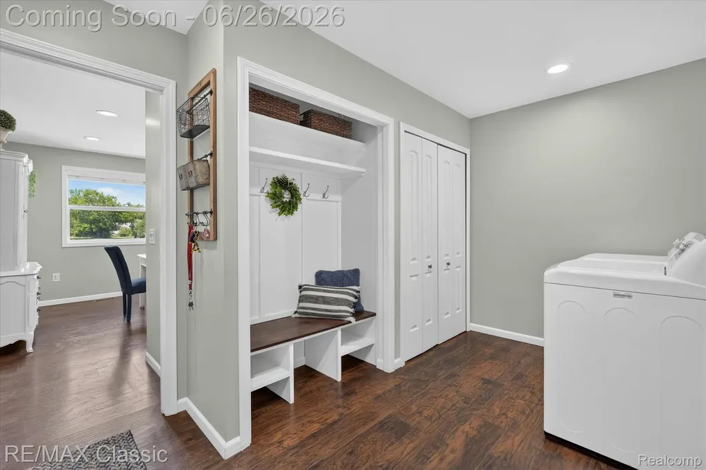 3205 N Milford Road Highland Charter Township MI 48357