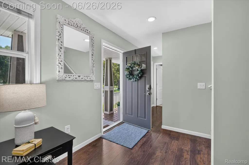3205 N Milford Road Highland Charter Township MI 48357