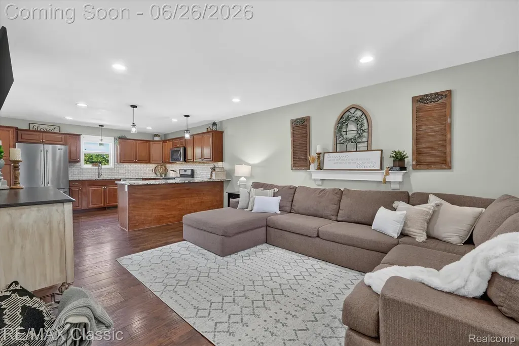 3205 N Milford Road Highland Charter Township MI 48357